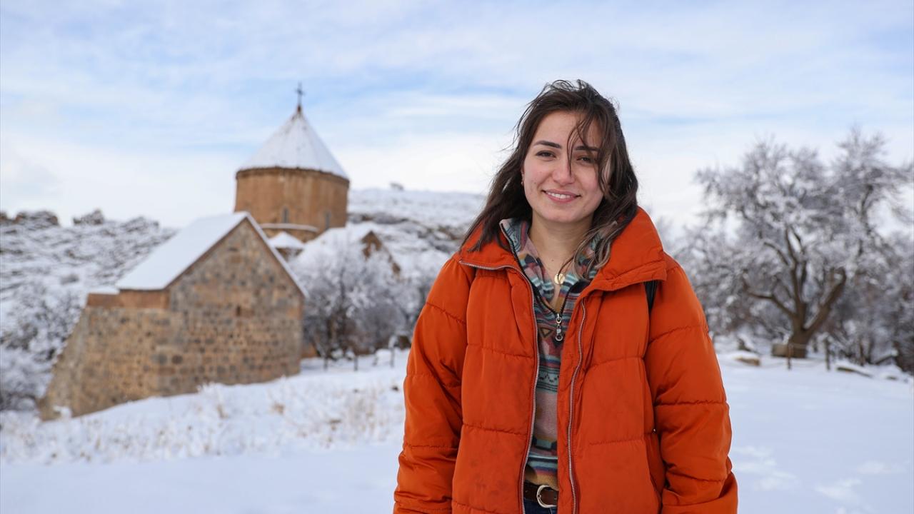 "Adayı görmek için İzmir`den Van`a geldim"