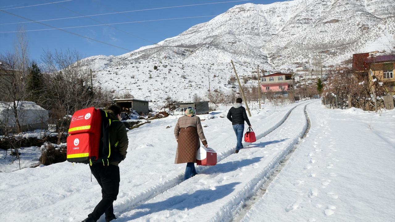 Oluşturulan ekiplerin sabahın erken saatlerinde sahaya çıktığını anlatan Dalga, şöyle konuştu: