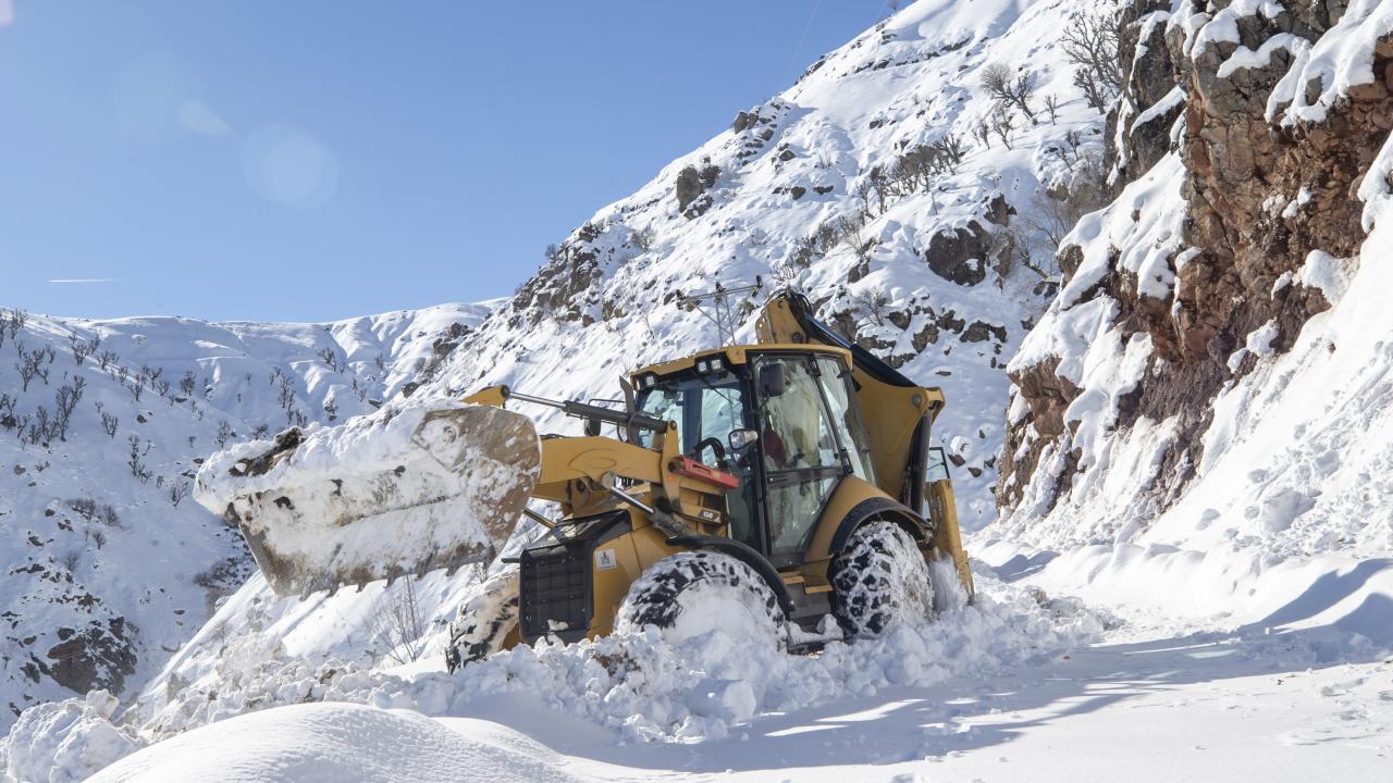 "24 saat hizmet veriyoruz" 