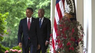 Biden 'Obama'nın yolunda'
