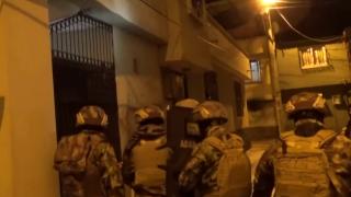 Adana’da zehir tacirlerine operasyon polis kamerasında