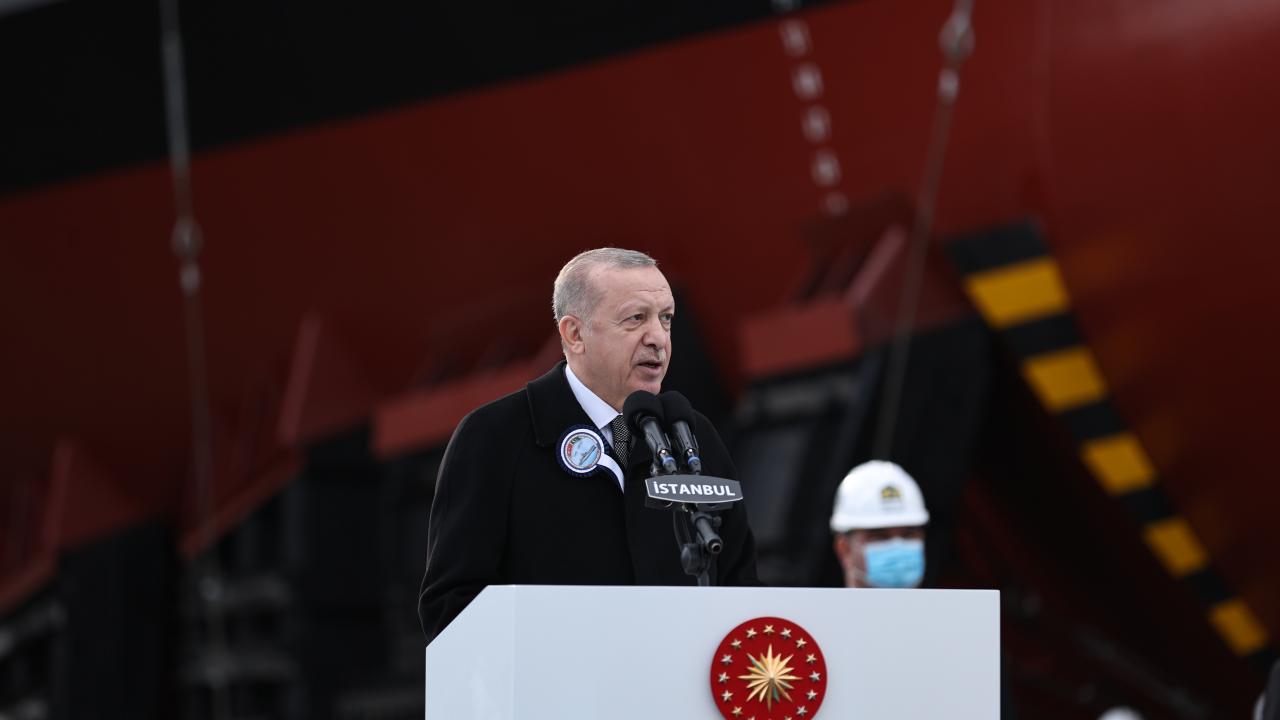 "Biz, iddiaları, hedefleri, dünyanın gidişatına dair söyleyecek sözü olan bir milletiz"