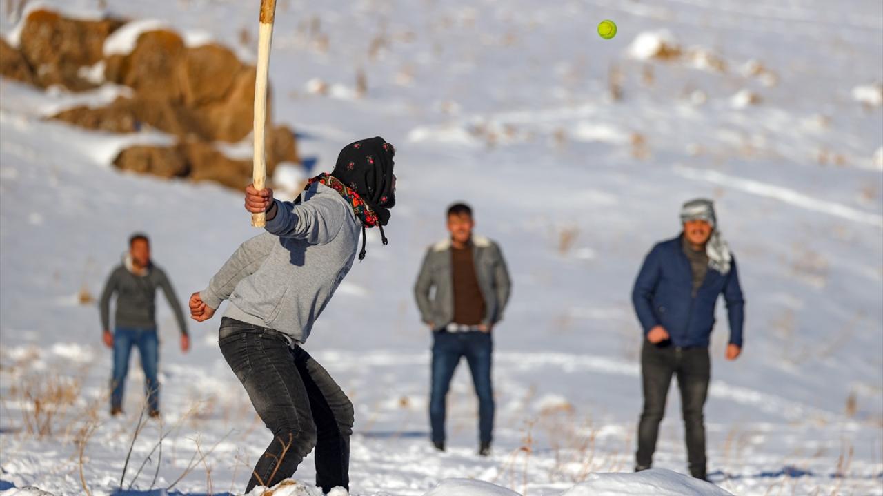 "Geleneksel oyunlarımızı önemsiyoruz"