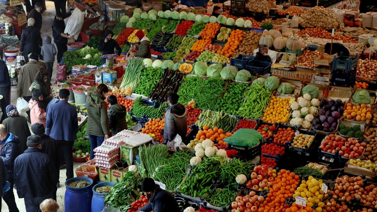 Üretim ve tedarikte alınan önlemler ve Türk şirketlerinin başarısı sayesinde hem iç pazarda hem de ihracatta başarılı bir yıl geride kaldı.