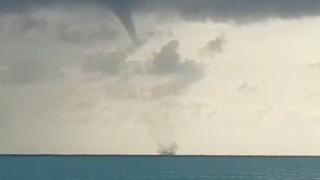 Antalya'da hortum böyle görüntülendi