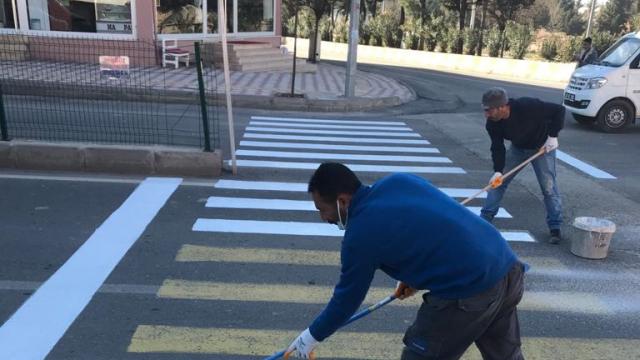 Dargeçitte trafik çizgileri yenilendi