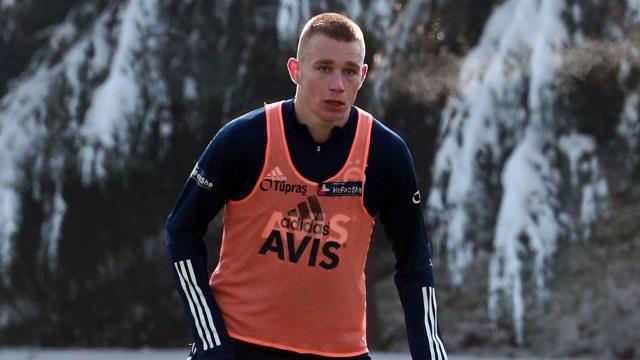 Fenerbahçede Szalainin lisansı çıktı