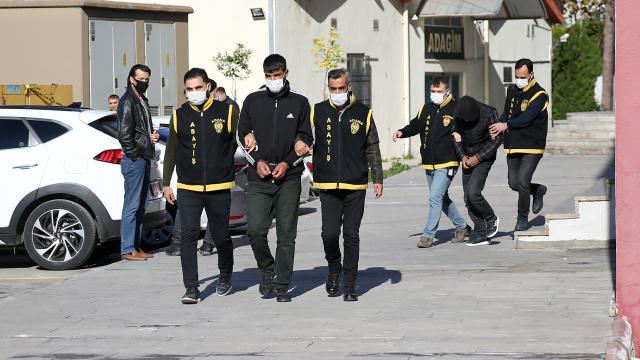 Adanada 15 ton mandalina çaldıkları iddiasıyla yakalanan 3 zanlıdan 2si tutuklandı