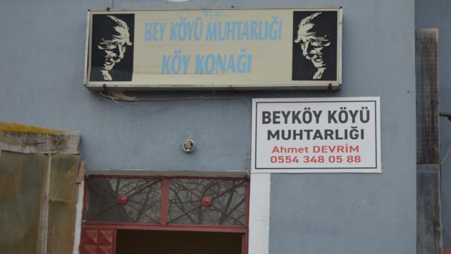 Afyonkarahisarlı muhtardan sigarayı bırakanlara hediye birer çuval patates