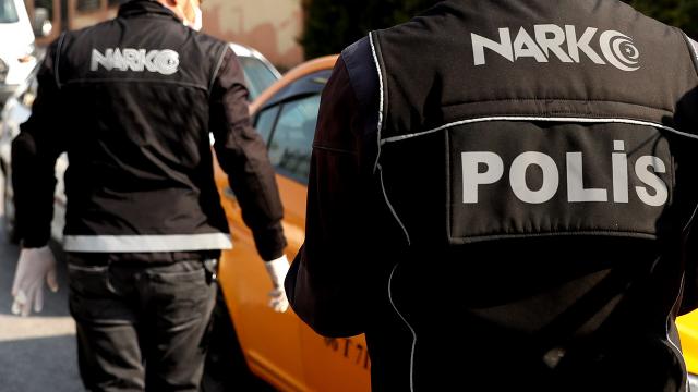 Batmanda zehir tacirlerine operasyon: 10 gözaltı