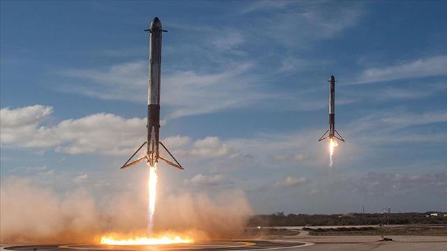 SpaceX uzaya tek seferde 143 uydu fırlattı