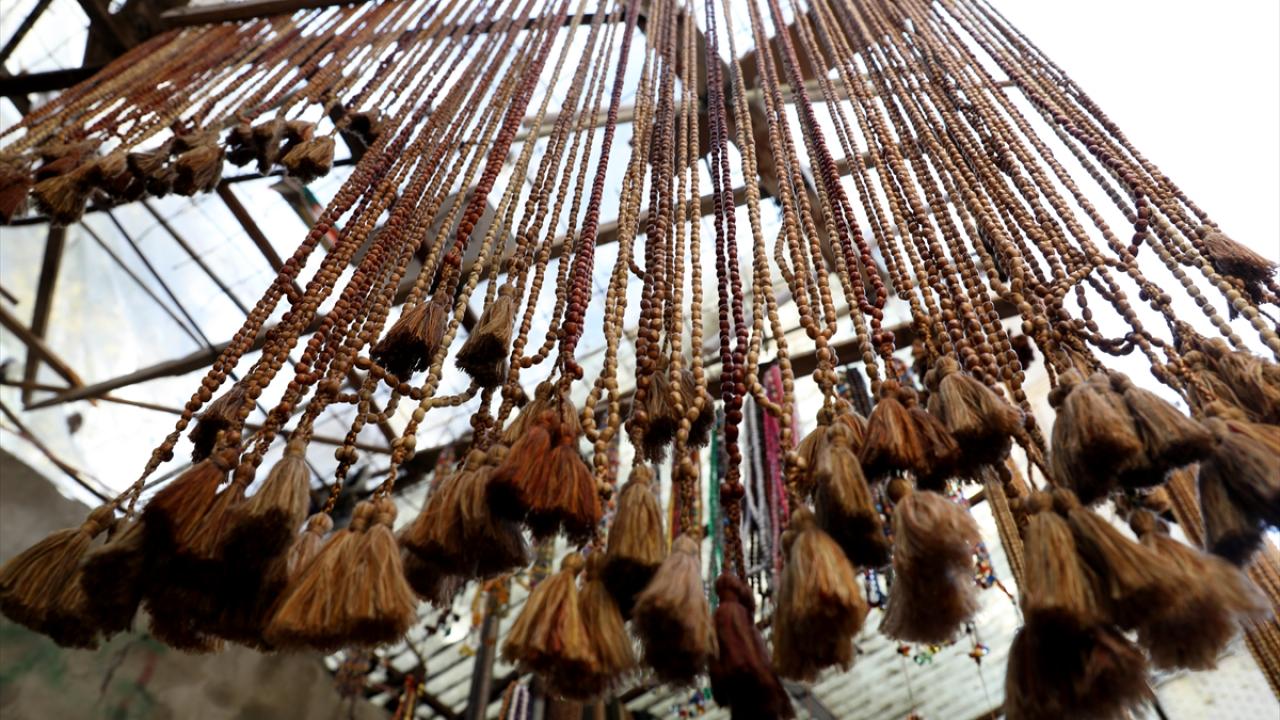 Maaş ödemelerinde yaşanan gecikme ve kesintiler tesbih pazarını da etkiledi