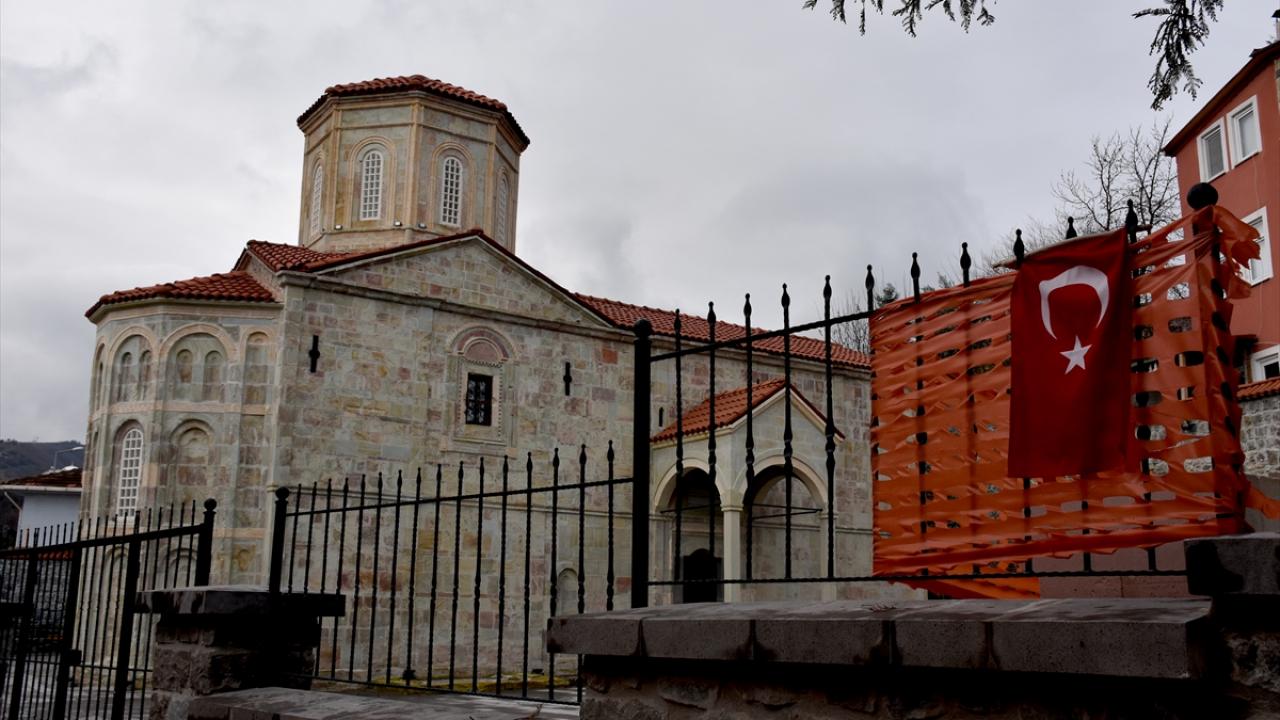 "İnsanlar merak etsinler ve gelip baksınlar"