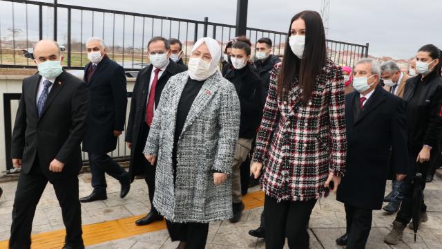 Bakan Zehra Zümrüt Selçuk, Engelsiz Yaşam Merkezinin açılışında konuştu