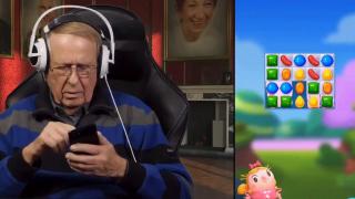 Eyalet Başkanı Merkel'le toplantıdayken Candy Crush oynadı