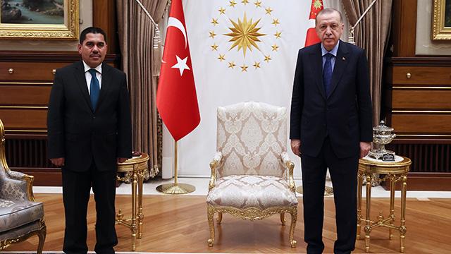 Cumhurbaşkanı Erdoğan, Afganistan Ulaştırma Bakanı Zekiyi kabul etti