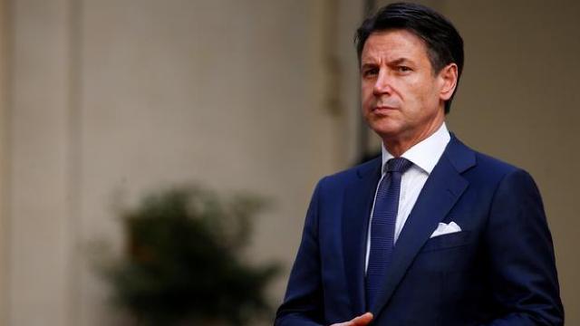 İtalya Başbakanı Giuseppe Conte istifa etti