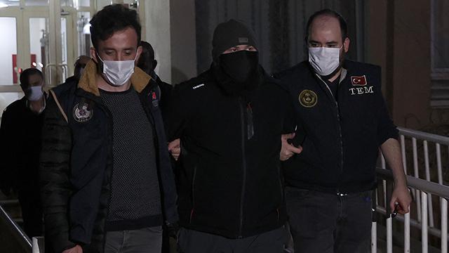 İstanbulda 13 adrese DEAŞ operasyonu: 9 gözaltı
