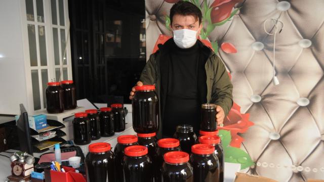 Organik bal numunesiyle esnafı dolandırdılar