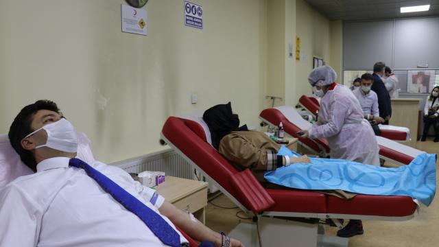 Sakarya Uygulamalı Bilimler Üniversitesi kan bağışı kampanyası başlattı
