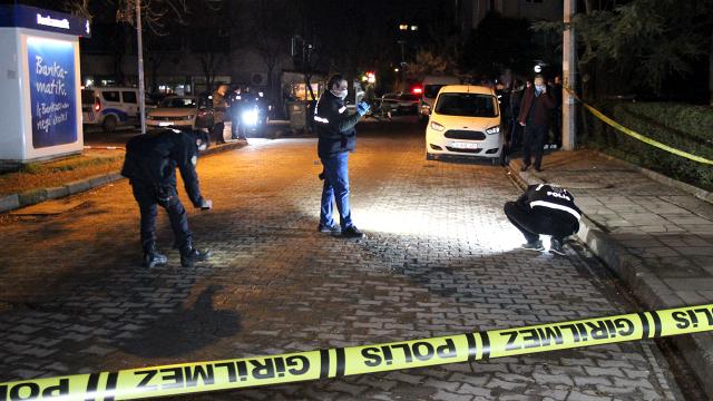 Kocaelide silahlı saldırı: 2 yaralı