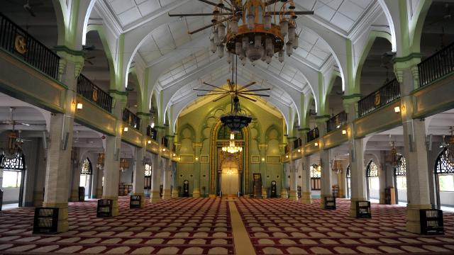 Singapurda camilere saldırı planlayan 16 yaşındaki çocuk gözaltına alındı