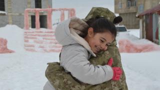 Bakan Akar’ın davetiyle minik Hira Anıtkabir’i görecek