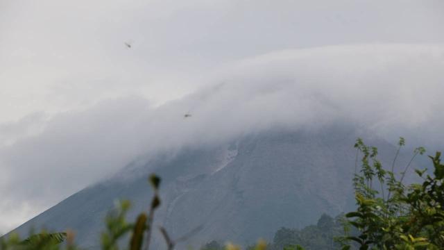 Endonezya Jeofizik Merkezi, Merapi Yanardağı için uyarıda bulundu