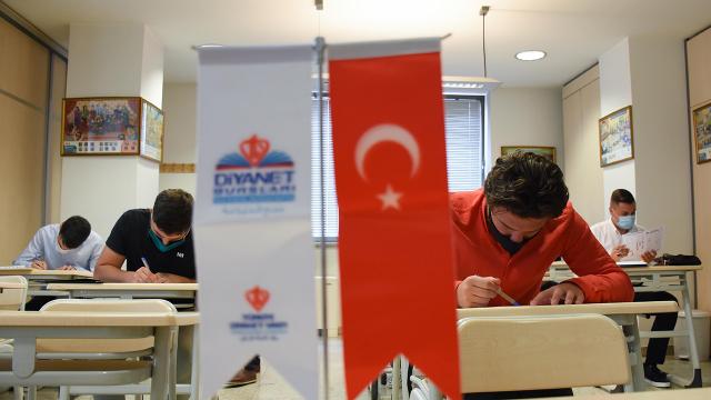 Uluslararası TDV burs programlarına başvuru 1 Şubatta başlayacak