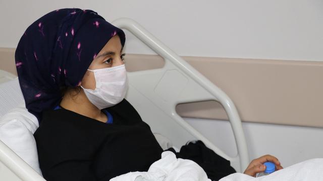 15 yaşındaki Yağmur hapşırma nöbetinden kurtuldu