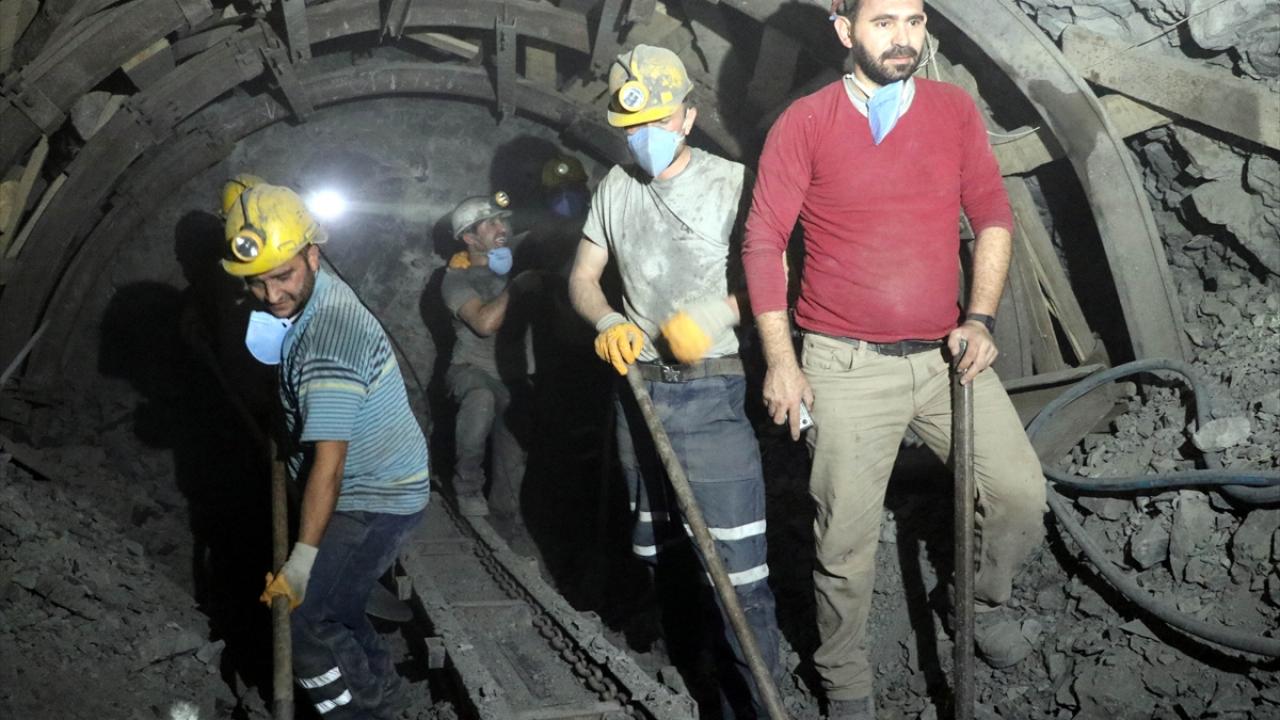 "Arkadaşlarımız burada zorlu bir mesai yapıyor"