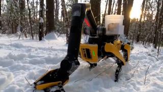 Boston Dynamics'in yeni robotu ip atladı