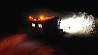 Bakan Koca, sağlık çalışanlarının karlı yollardaki mücadelesini paylaştı