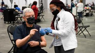 BM 75. Genel Kurul Başkanı Bozkır aşı oldu