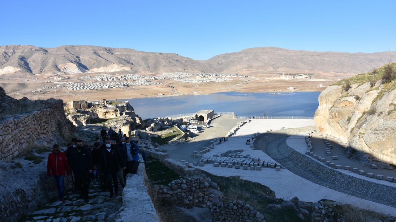 Kaymakam Şenol Öztürk, eksiklikler tamamlanınca ilçenin parmakla gösterileceğini ifade ederek,