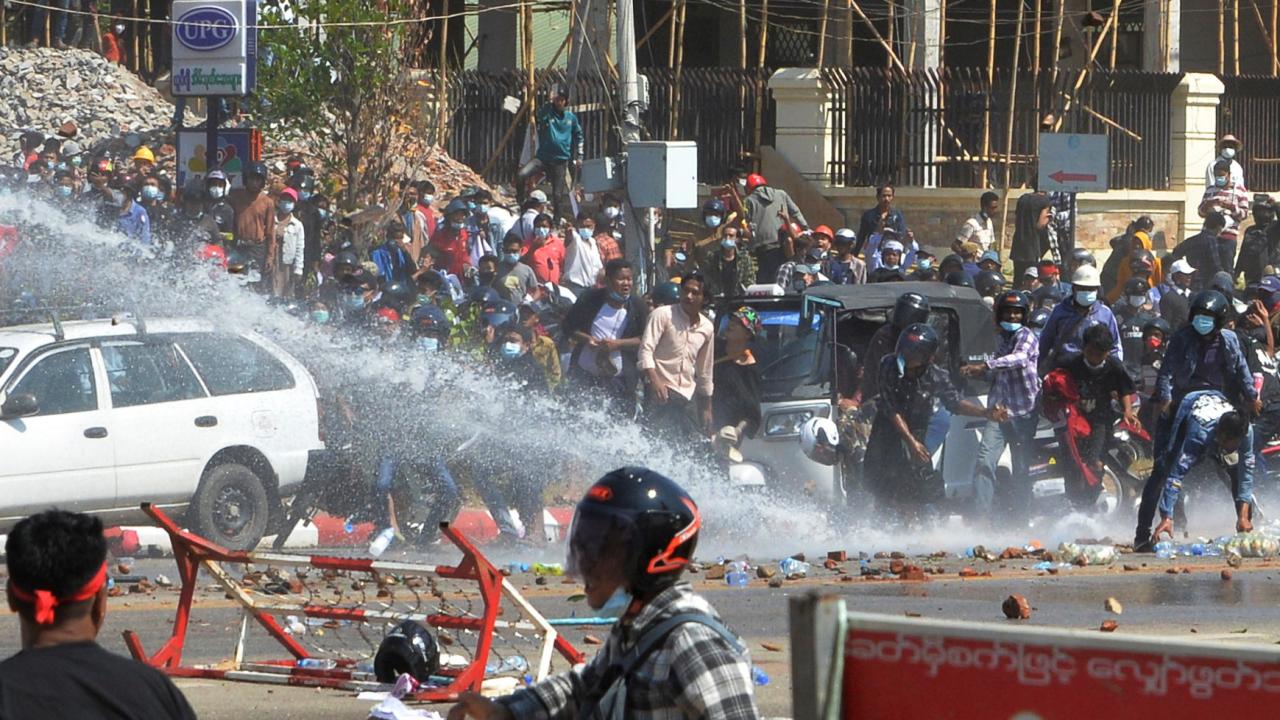 "Protestolar sürecek" mesajı