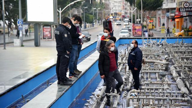 Antalyada süs ve gösteri havuzunun 135 fıskiyesi çalındı