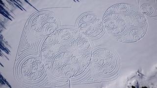 Bu desenler için karda günlerce yürüdüler