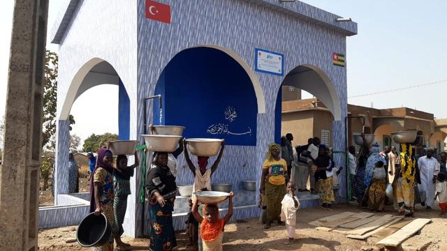 TDV geçen yıl 20 ülkede insanları suya kavuşturdu