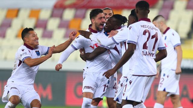 Trabzonspor seriler eşliğinde zirveye yürüyor