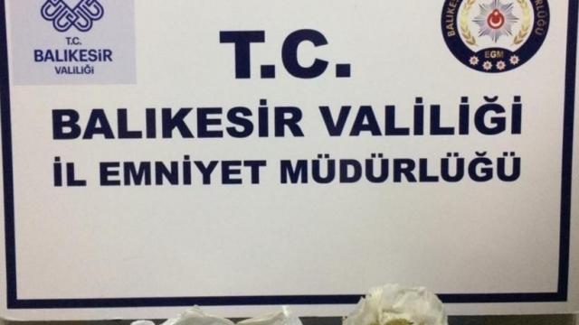 Balıkesirde uyuşturucu operasyonu: 5 kişi tutuklandı