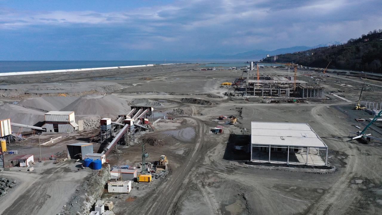 "Dolgu 84 milyon tonu geçti"