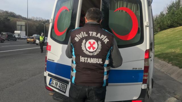 Hasta taşımayan ambulans sürücülerine "çakar" cezası