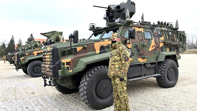 Türk zıhlısı Ejder Yalçının Macaristana ilk teslimatı yapıldı