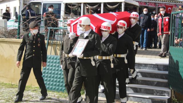 Kıbrıs gazisi son yolculuğuna uğurlandı