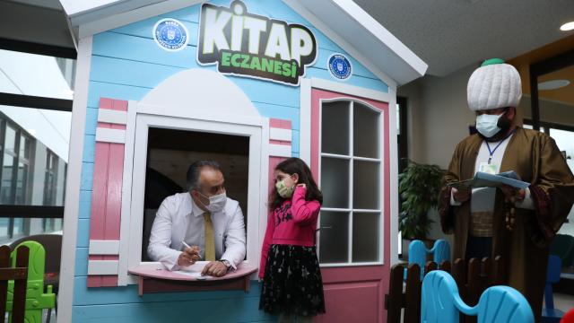 Tok karnına günde bir doz masal
