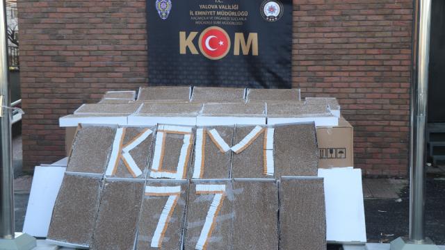 Osmangazi Köprüsünde durdurulan kamyonette 1,3 milyon makaron ele geçirildi