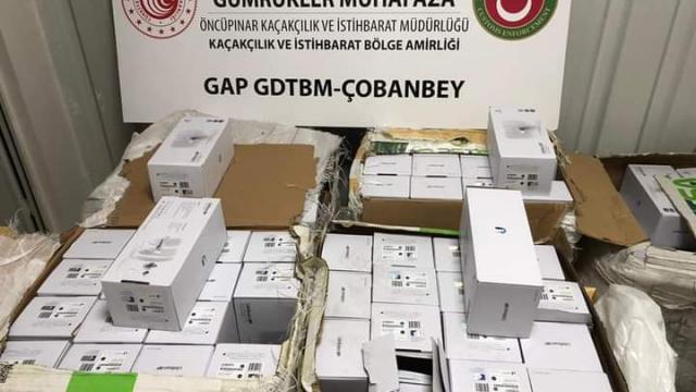 Çobanbey Gümrük Kapısında Suriyeye ihracatı yasak radyolink ele geçirildi