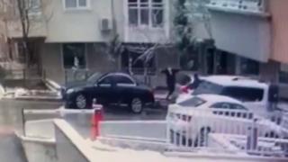 Selçuk Özdağ'a saldırının yeni görüntüleri ortaya çıktı