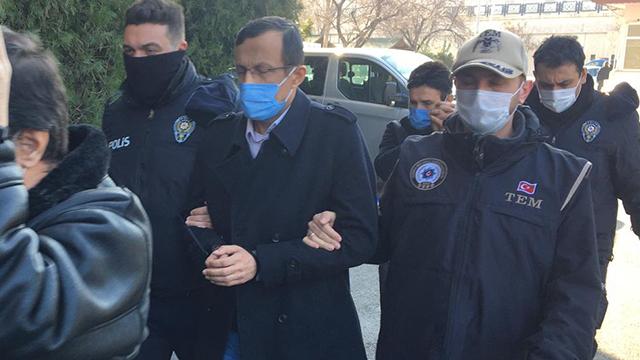 Rütbesini FETÖ elebaşının taktığı general er statüsüne düşürüldü